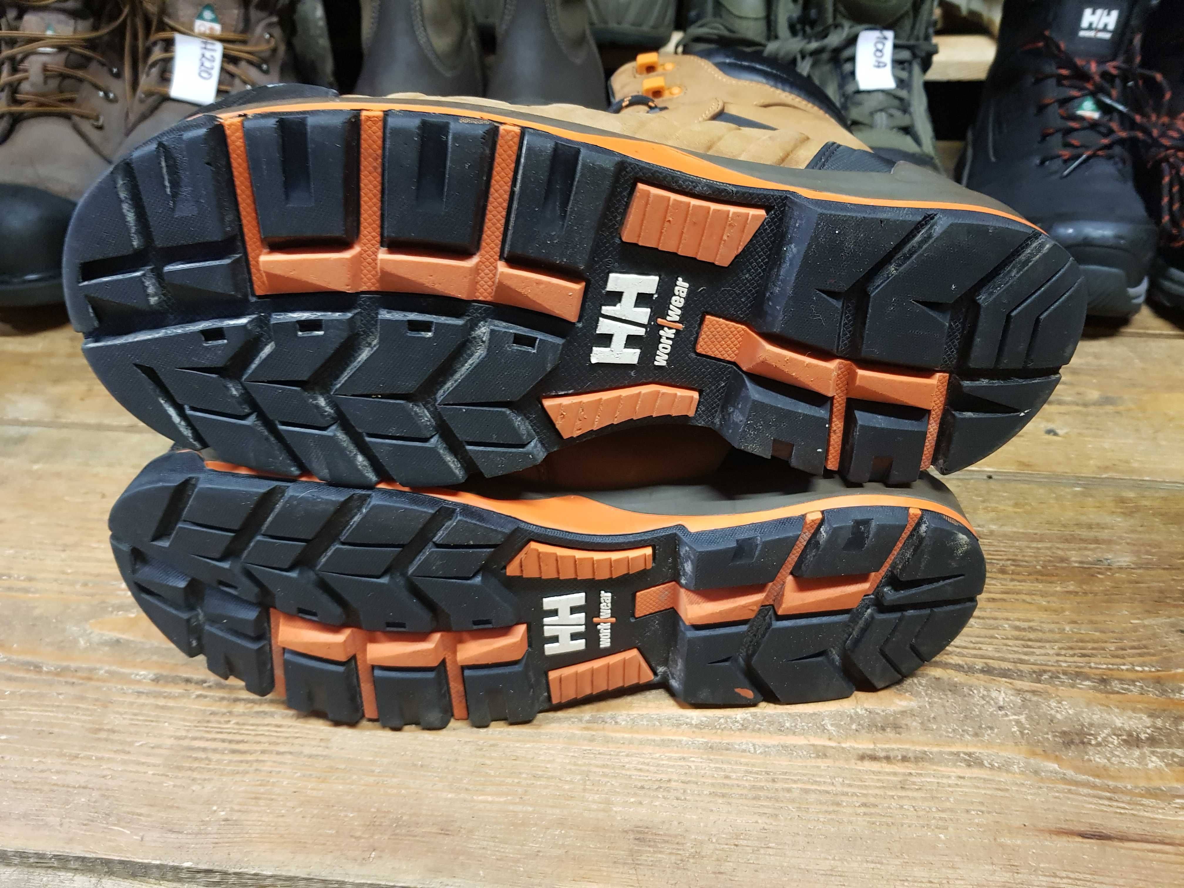 Buty robocze HELLY HANSEN rozm 45 wkł 30 cm S3