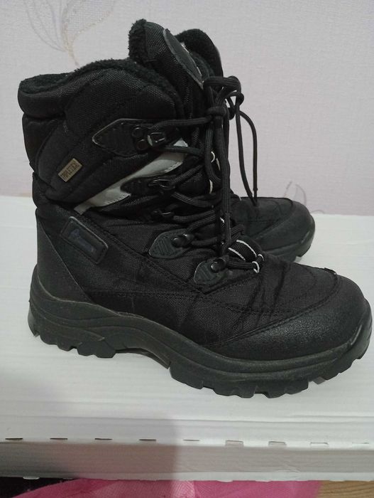 Buty trekkingowe  zimowe American Club rozmiar 37