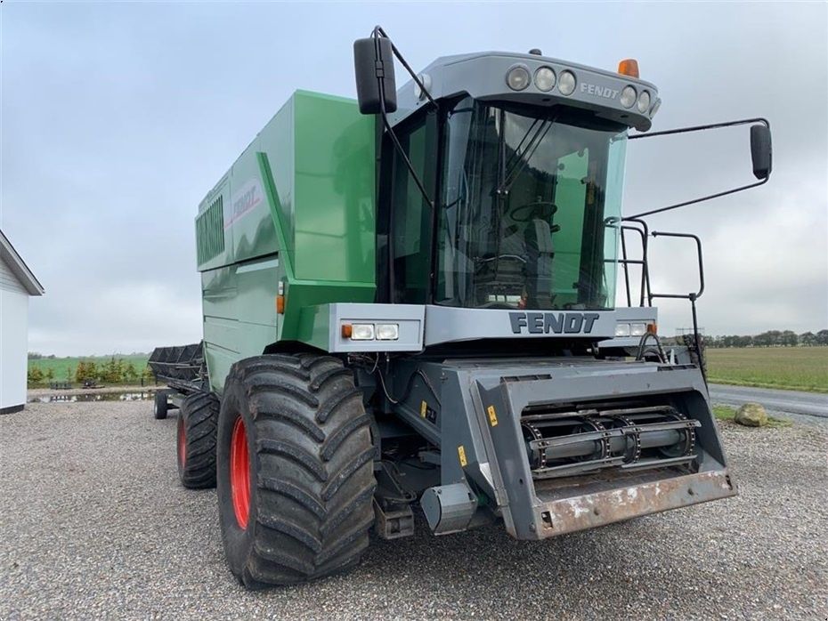 Kombajn zbożowy Fendt 8350  zamiana