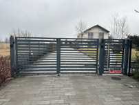 Brama dwuskrzydlowa z furtka 505x 155
