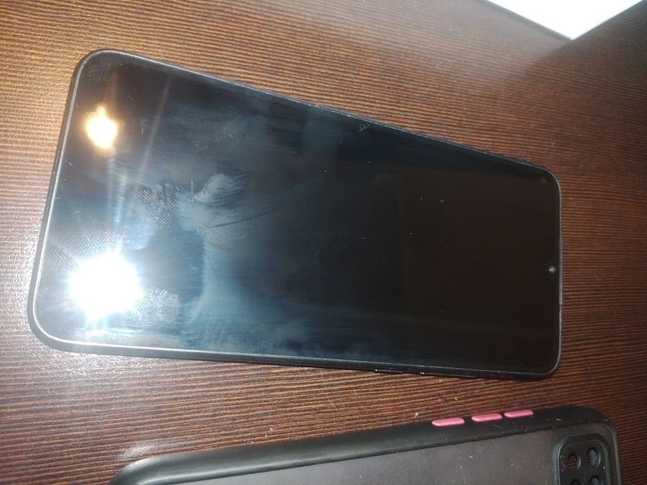 Redmi 10A 64gb z etui i pudełkiem