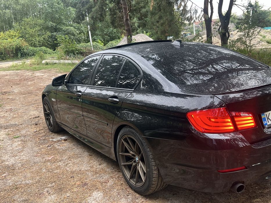 BMW 5 Series F10. ActivHybrid ( 340 к.с.).