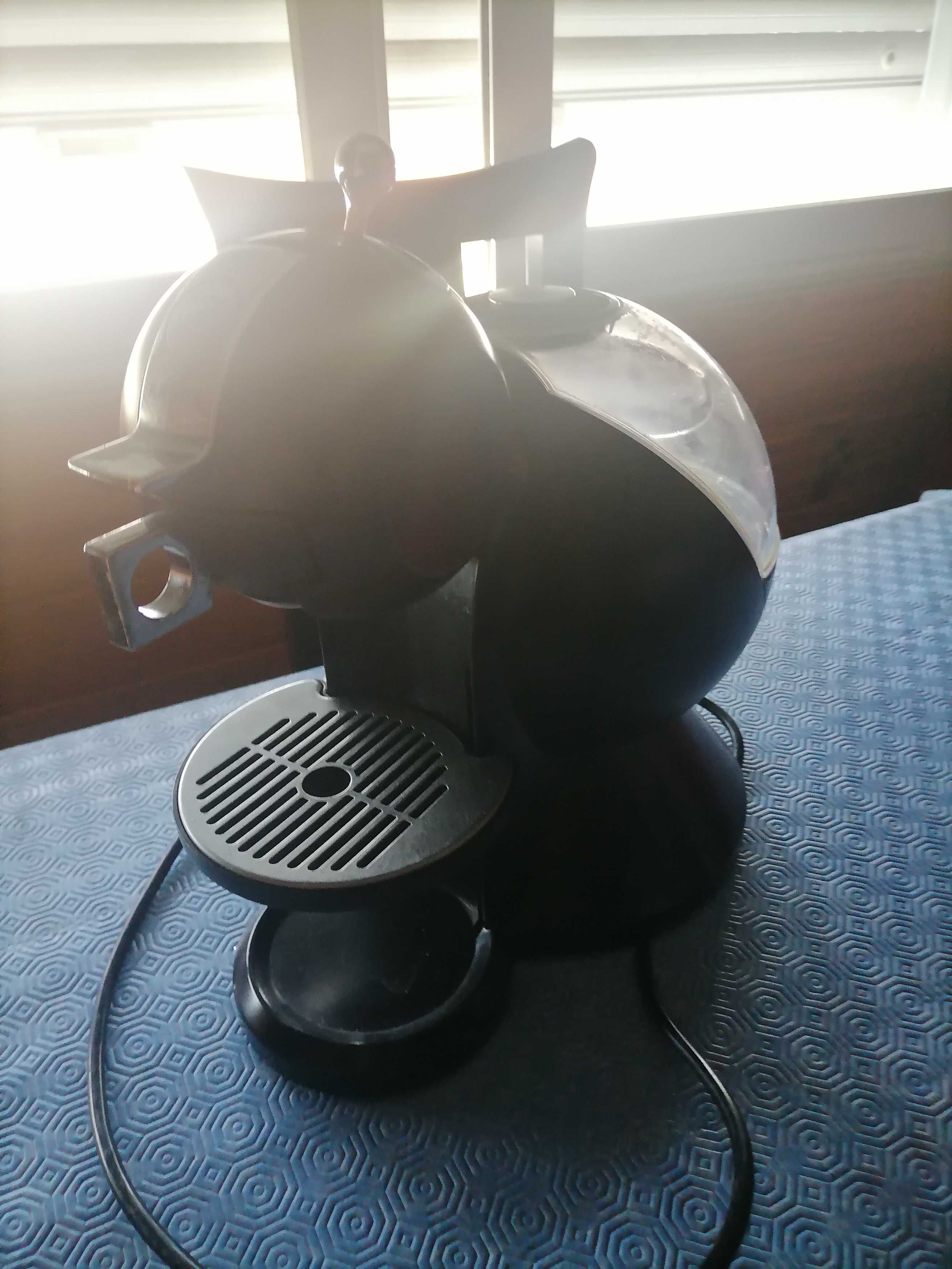 Dolce gusto,maquina de cafe