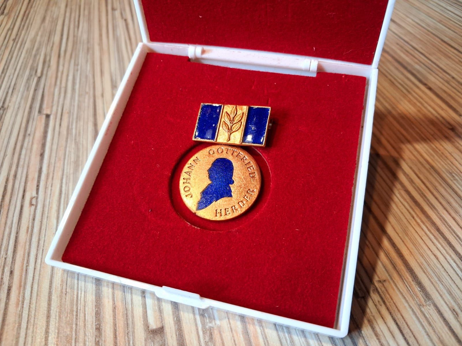 Medal Herdera DDR,  NRD , lata 50 medal z brązu