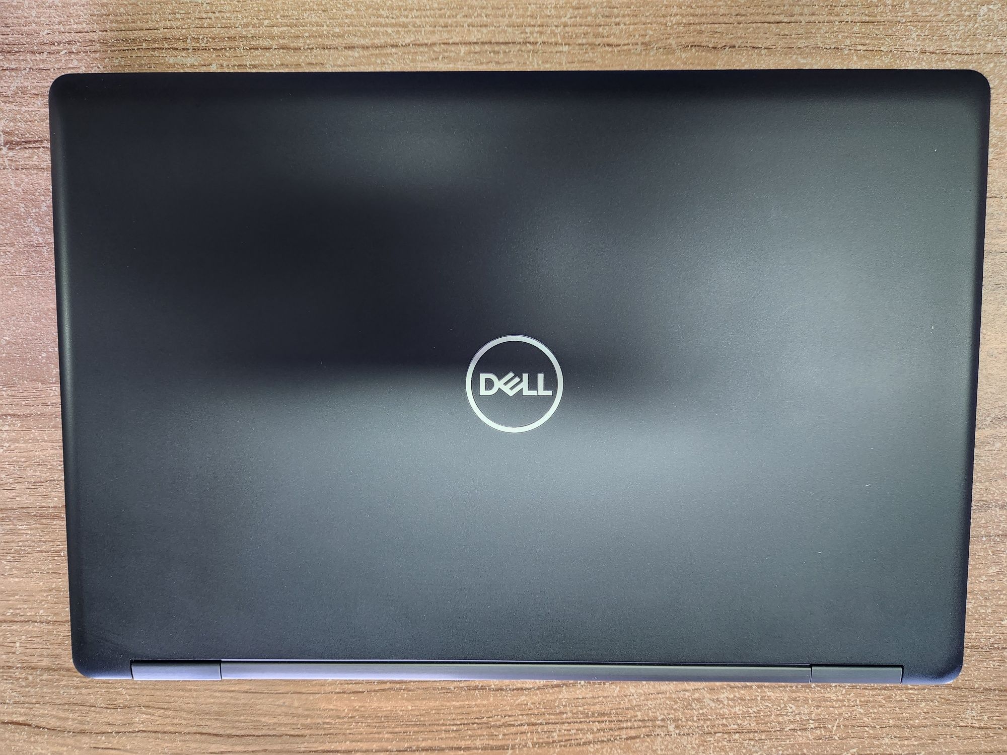 Dell Latitiude 5590 I5/16GB/256SSD