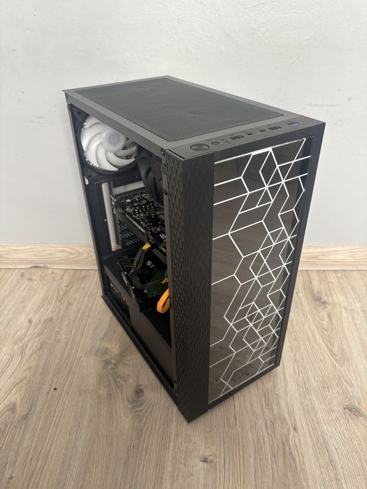 Komputer Ganingowy 1050ti Ryzen 7 2700
