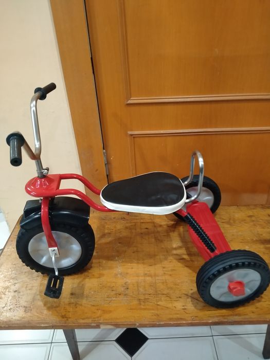 Велосипед Жук СССР детский трёхколёсный