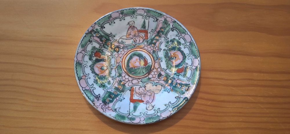 Prato Decorativo Oriental