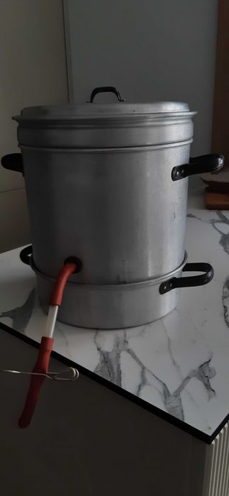 Garnek parowy sokownik