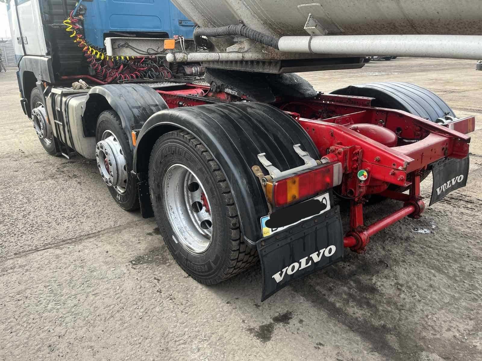 Продам тягач VOLVO FH12