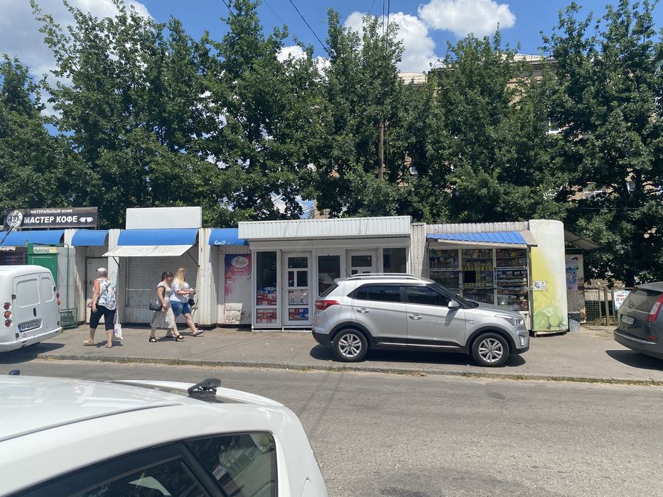 Сдам в аренду киоск в торговом ряду на Брюллова