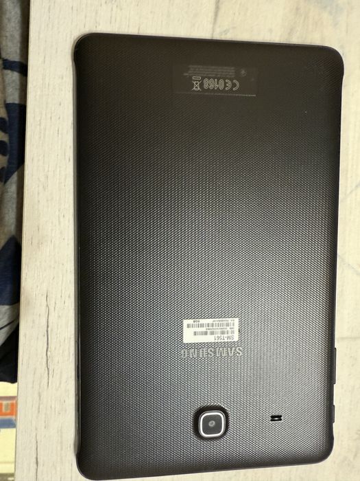 Планшет Samsung galaxy tab sm-t561