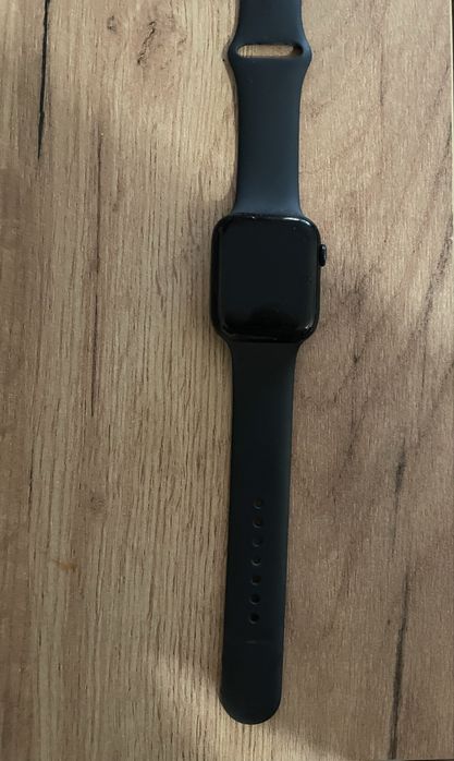 Продам apple watch se 2