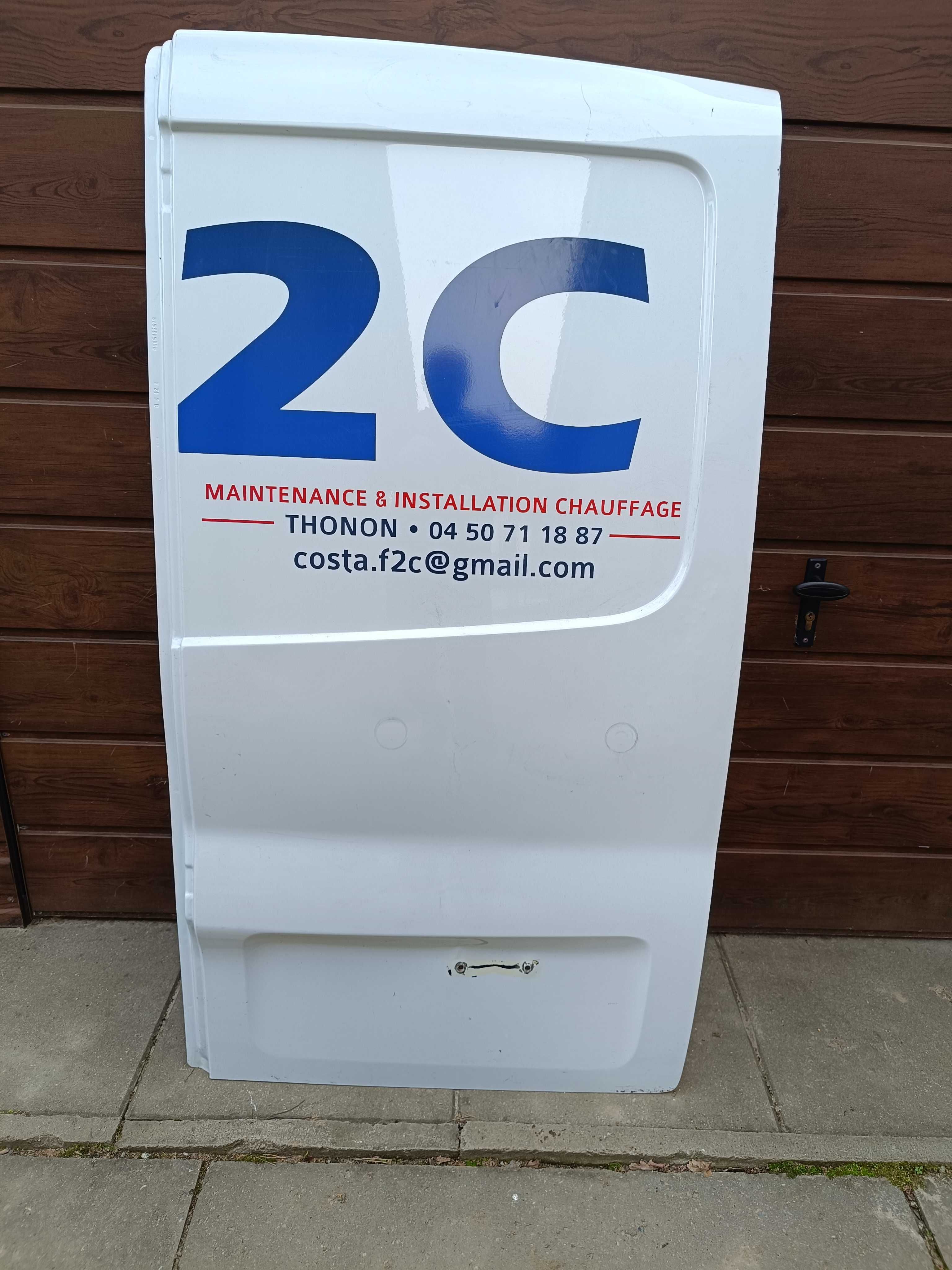 drzwi tylne prawe Trafic III Vivaro B Talento