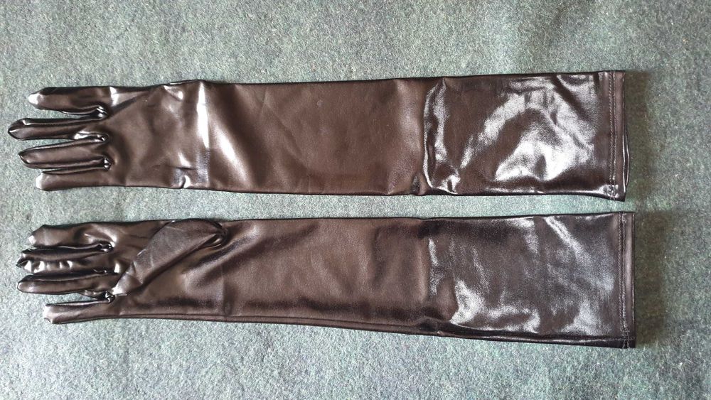 Рукавички довгі чорні лакові