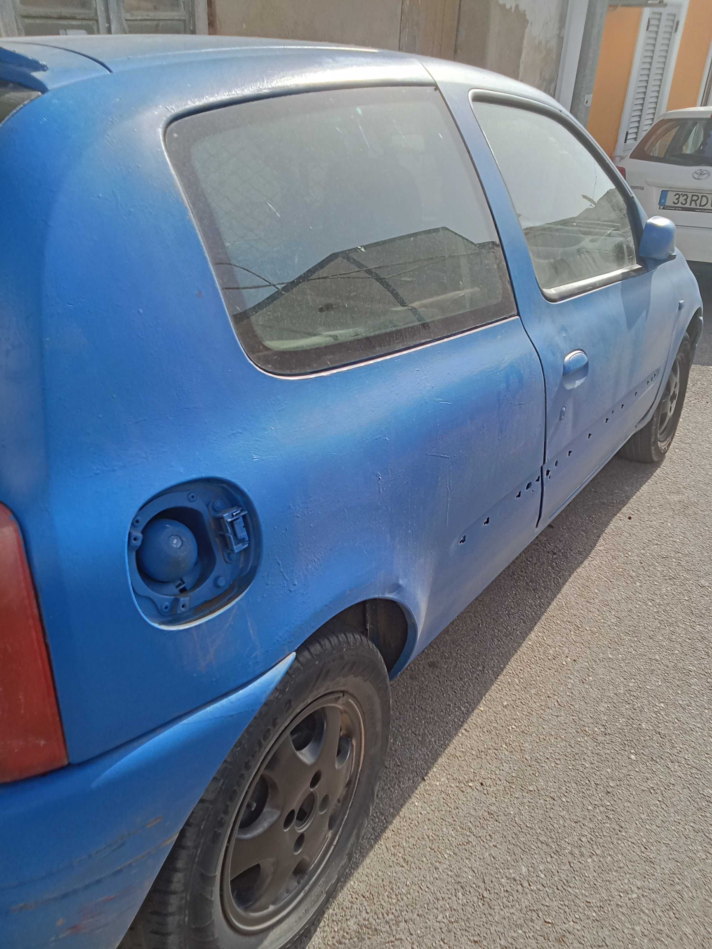 Vendo Renault clio