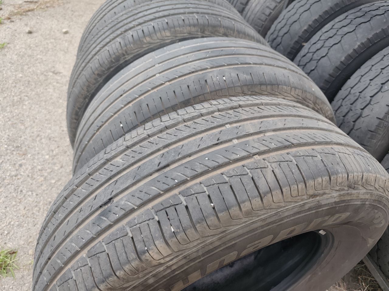 Продам резину 245/70/R16