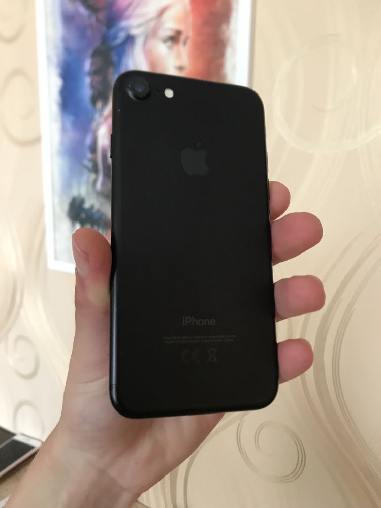 Iphone 7 128gb black стан гарний