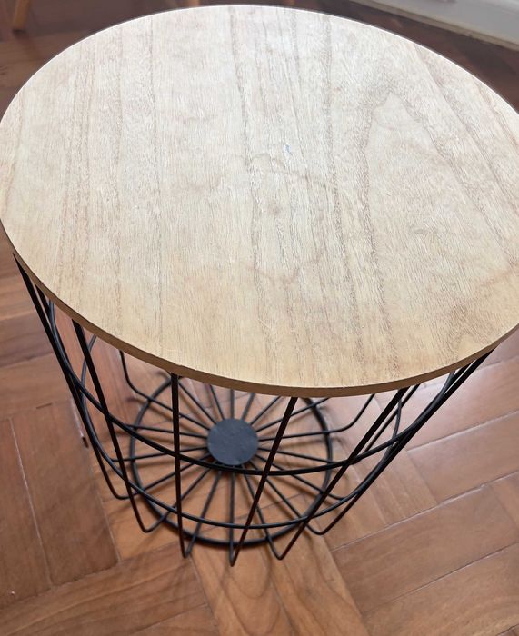 Mesa de apoio Casa Shops