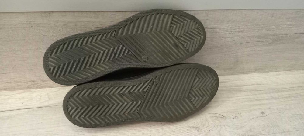 Продам мужские мокасины в идеальном состоянии