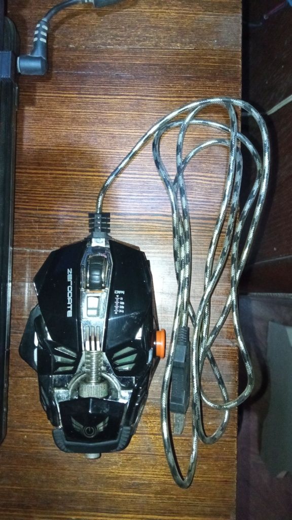 USB тестер Keweisi KWS-V20