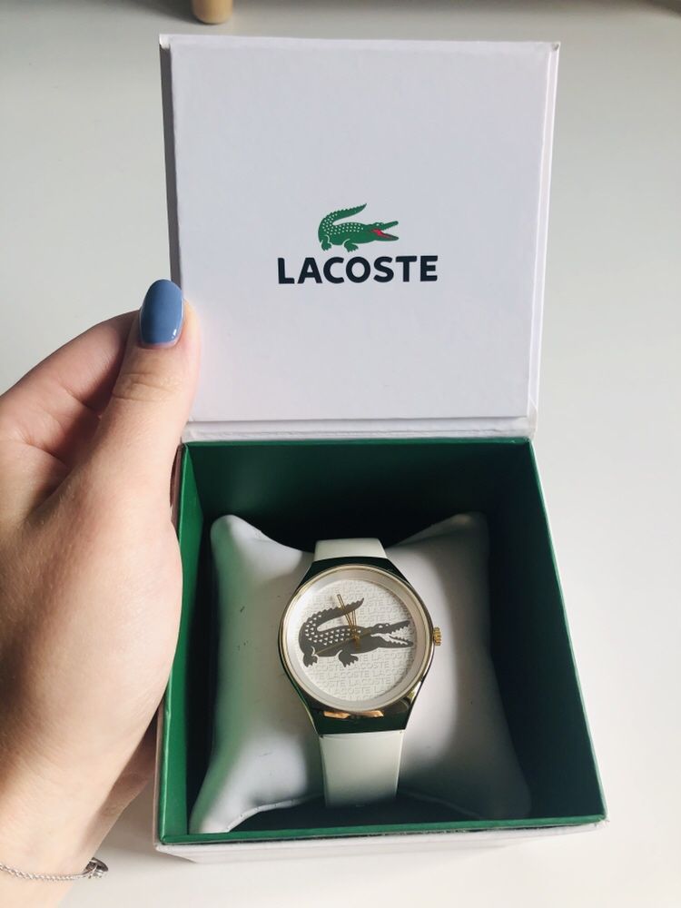 Zegarek Lacoste damski biały ze złotem pozłacany