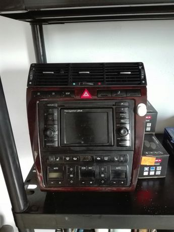 Radio Nawigacja A8 D2 Lift ramka kosz zestaw z kodem