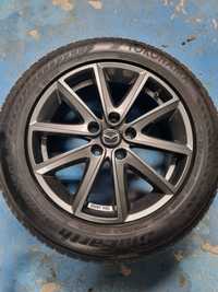 Zestaw kół zimowych Mazda 225/55 R17 Yokohama, czujnik