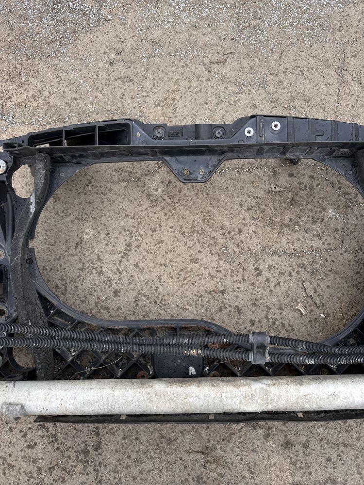 Передня установочна панель телевізор 2.7 3.0 TDI Audi A6 C6 1857769007
