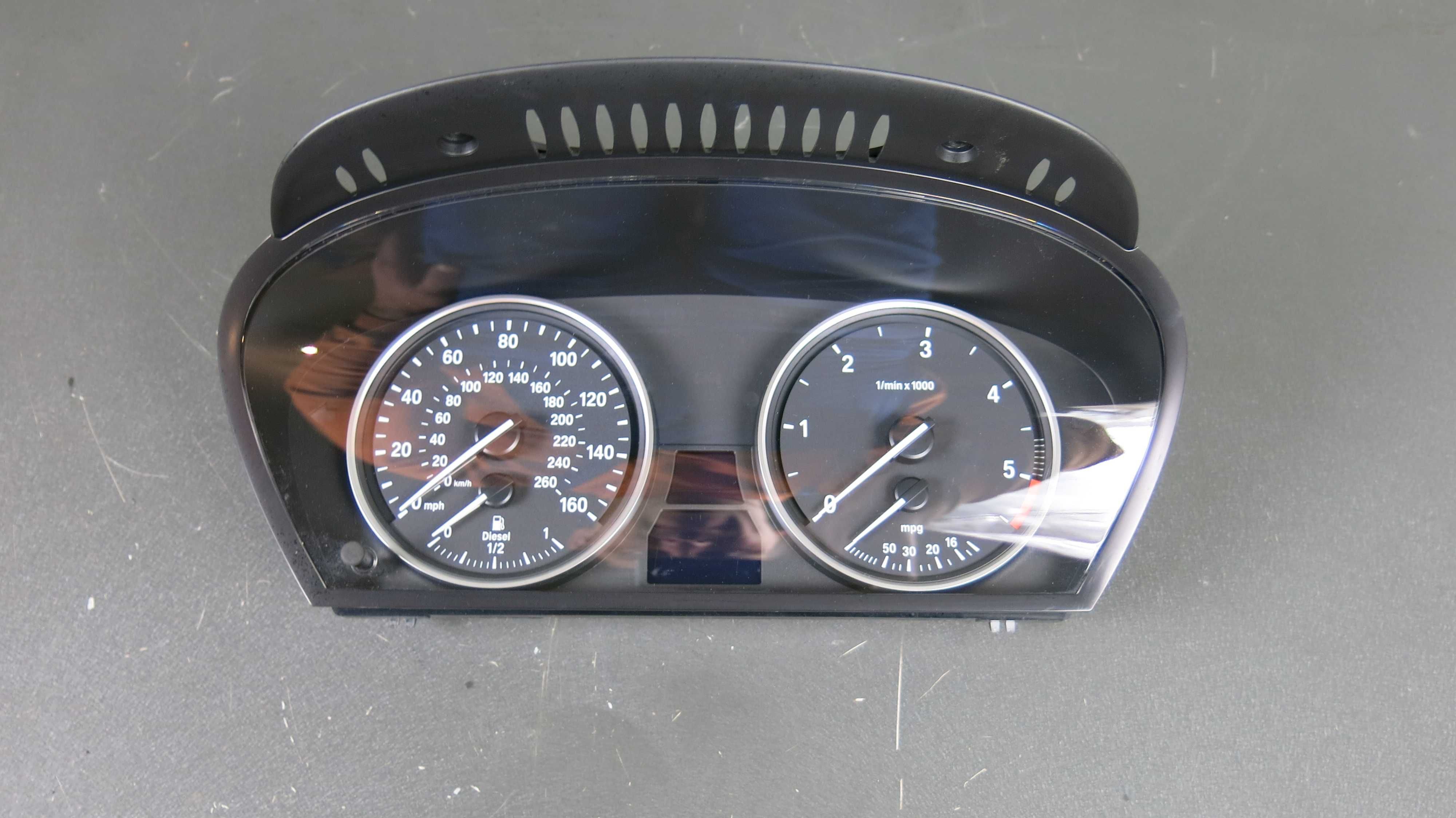 BMW E60 E61 licznik zegary 2.0d N47