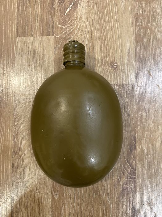 Фляга армейская --