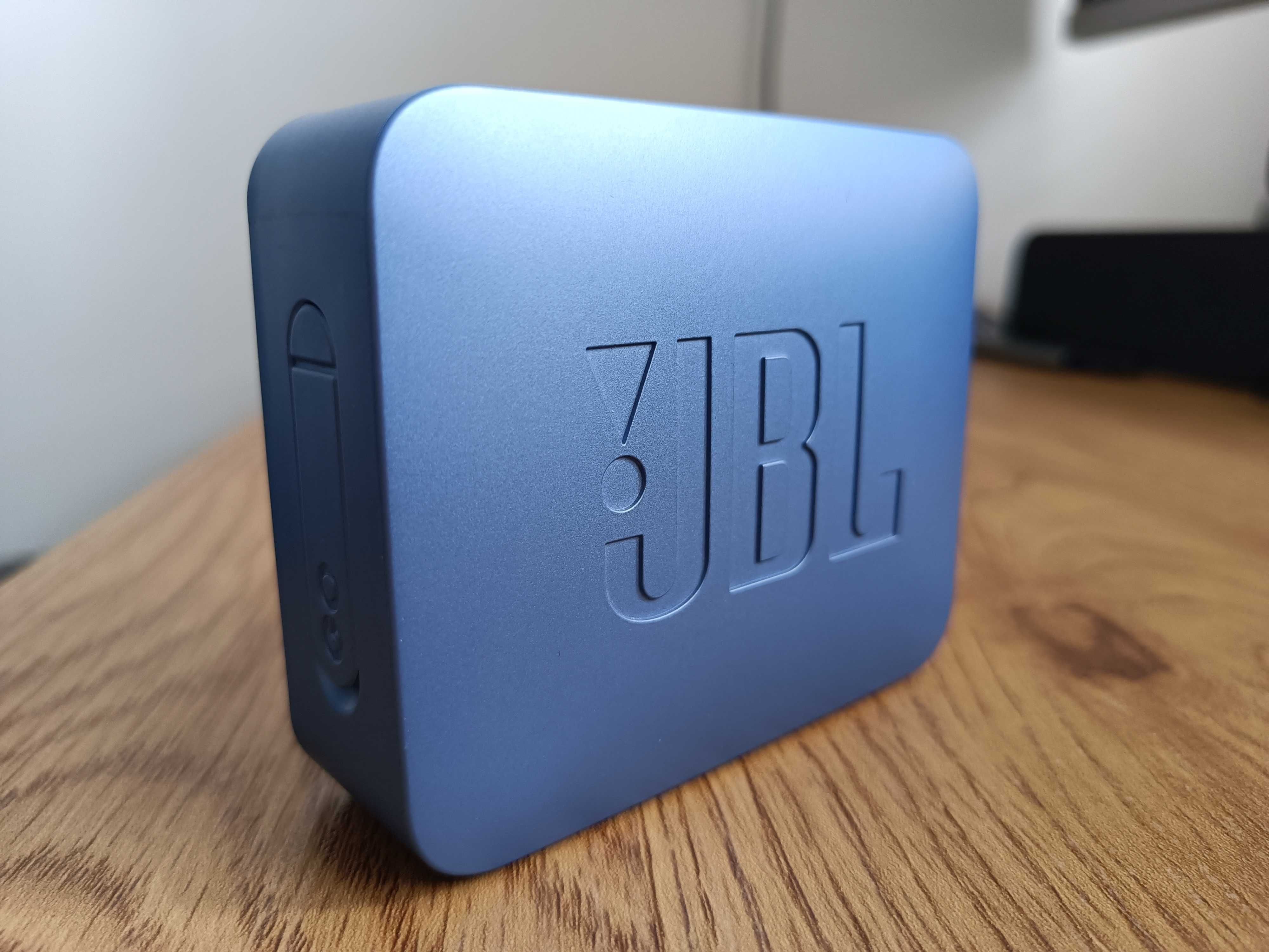 Głośnik przenośny JBL GO Essential niebieski 3,1 W