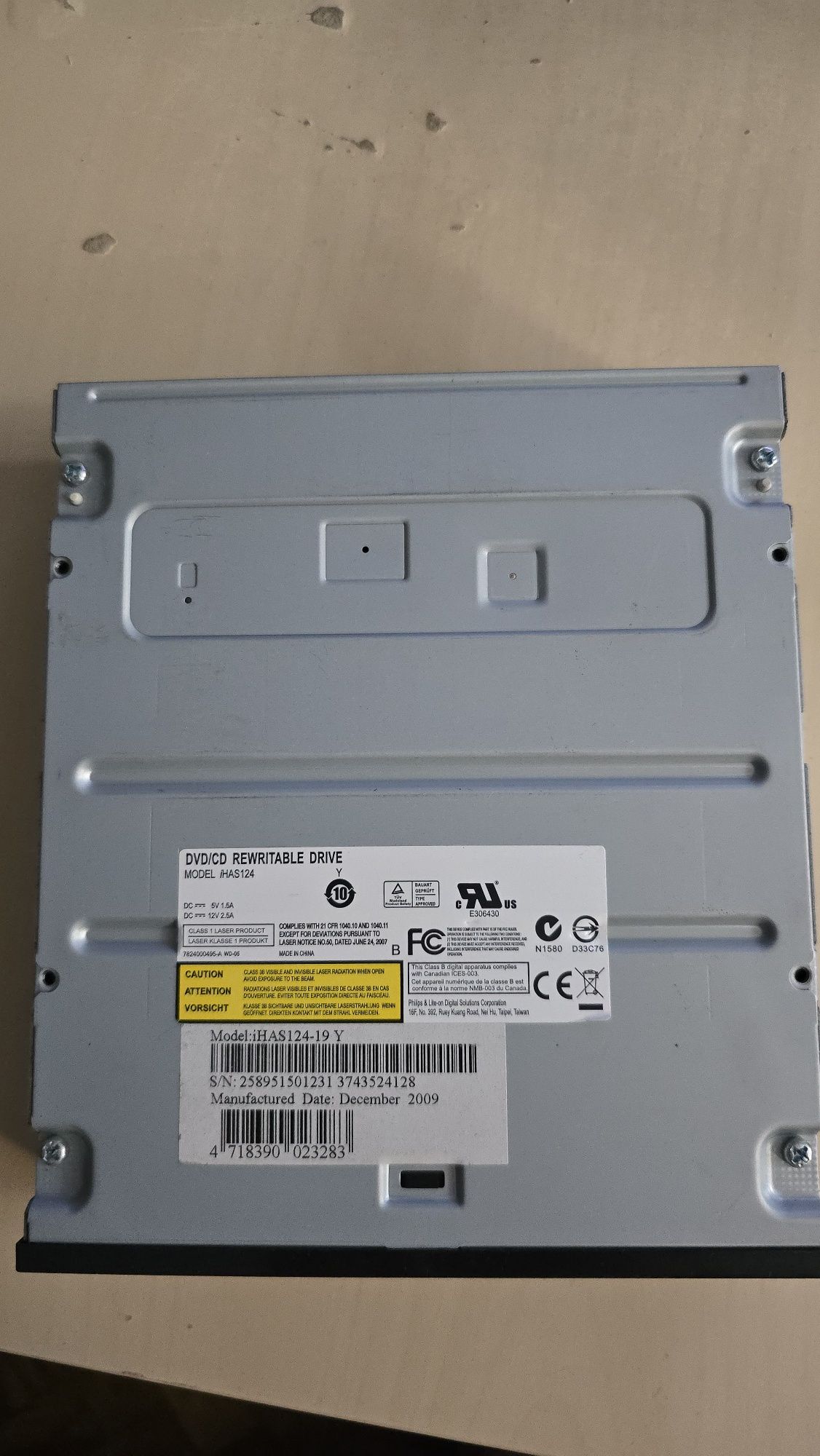 Nagrywarka DVD LiteON IHAS124-19Y SATA