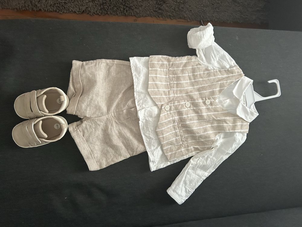 Conjunto calsao, camisa e sapatos como novos.