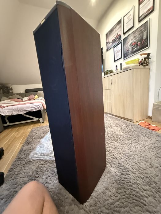 Kolumna jamo classic 8