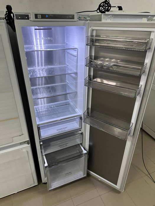 Холодильник під вмонтування Samsung Вбудований Bosch 177-50-50 NoFrost
