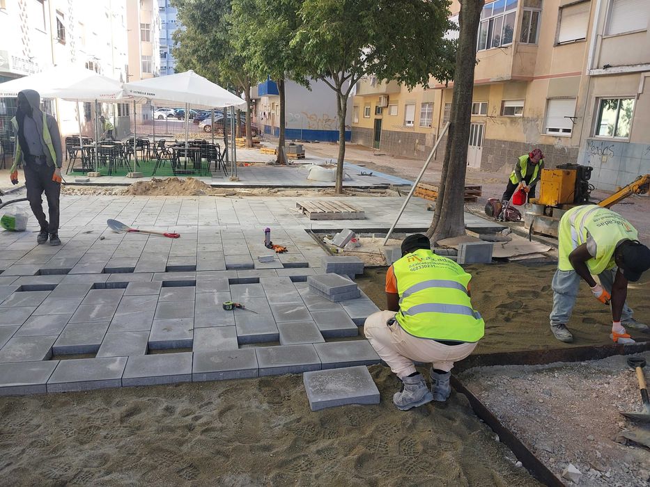 calçada portuguesa, lancil, pavé, lajeta, grelha, construção, máquina,