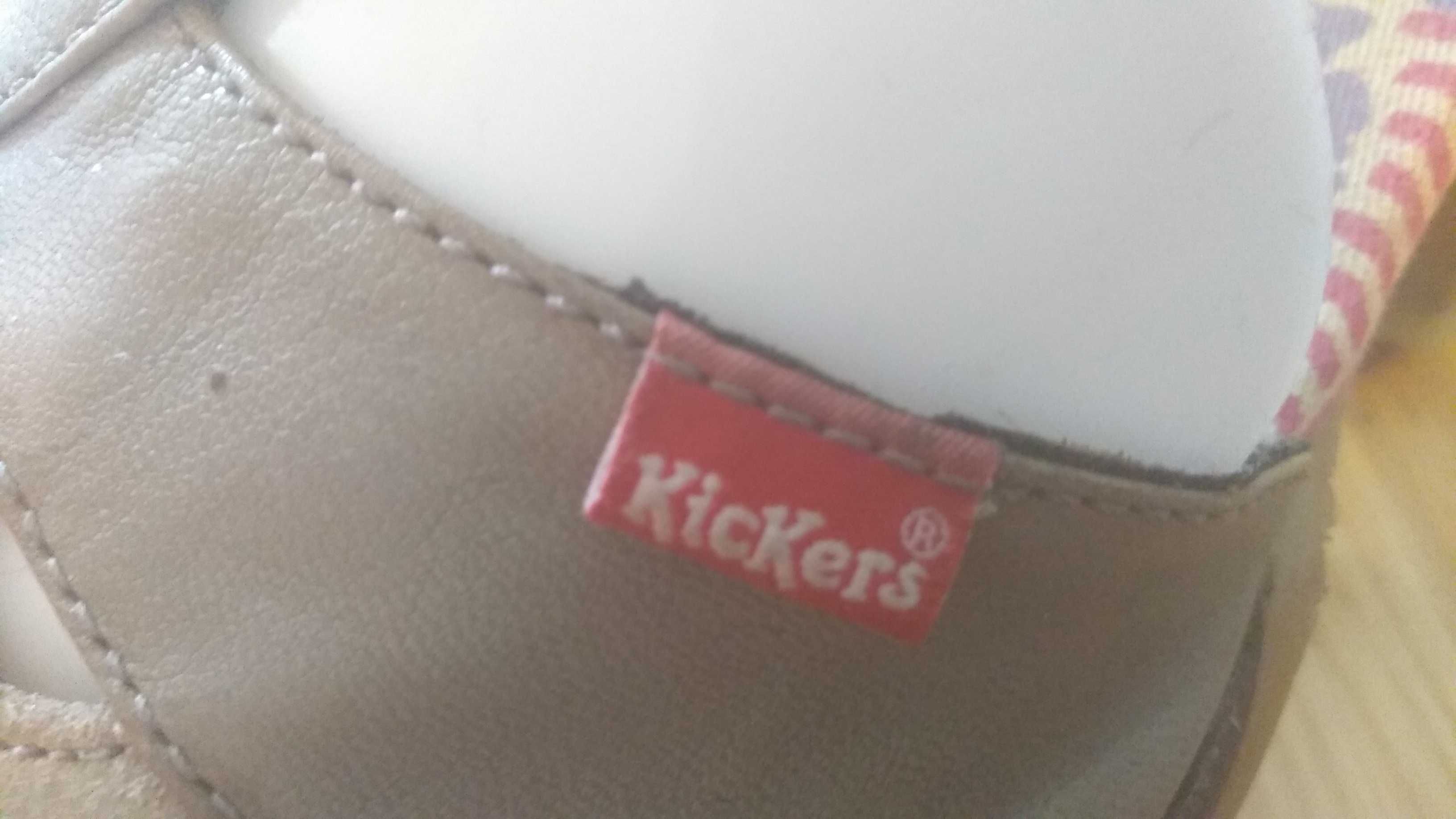 NOWE buty skórzane, markowe Kickers, na słupku, bez palców