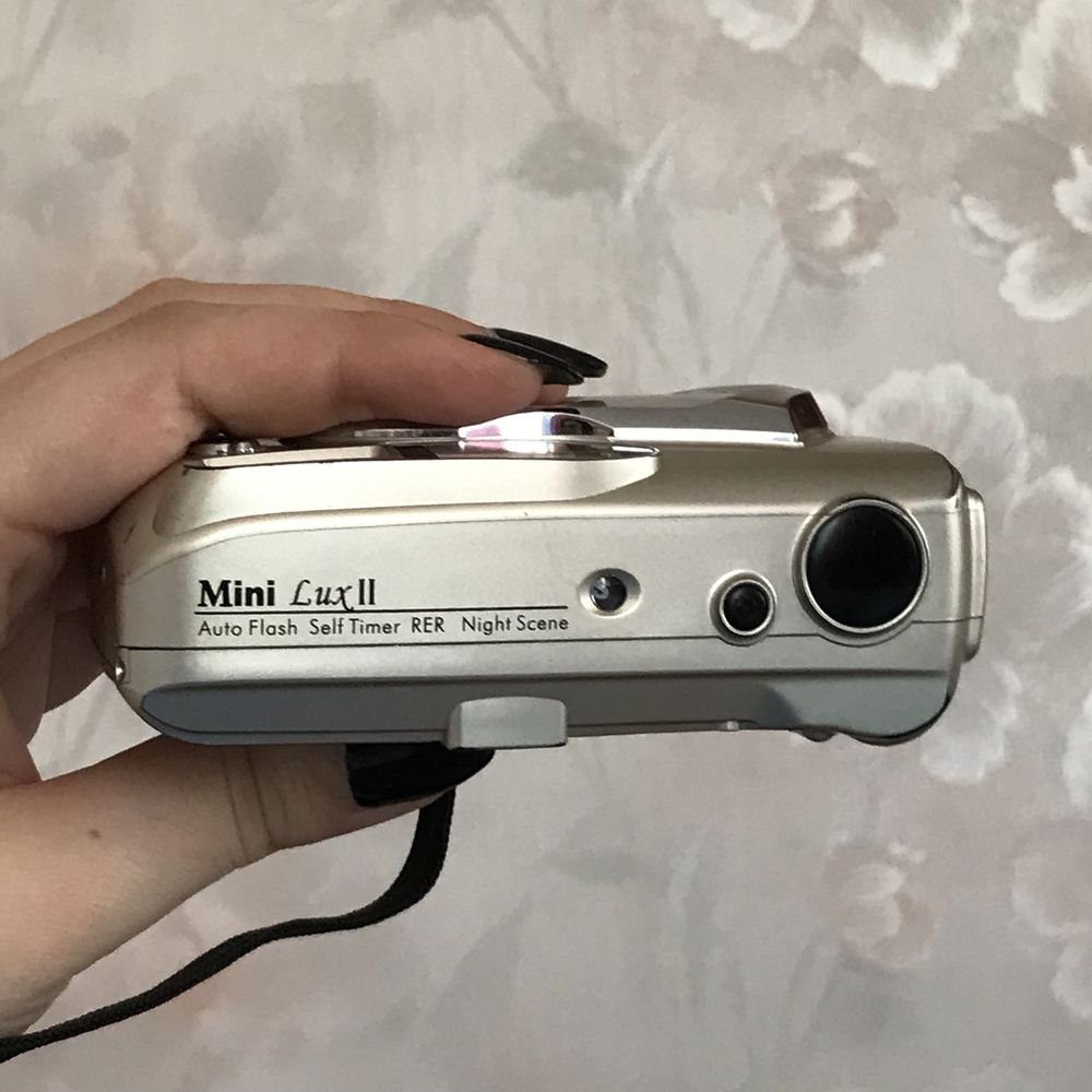 Пленночный фотоаппарат UFO Mini Lux II (28mm/8.0