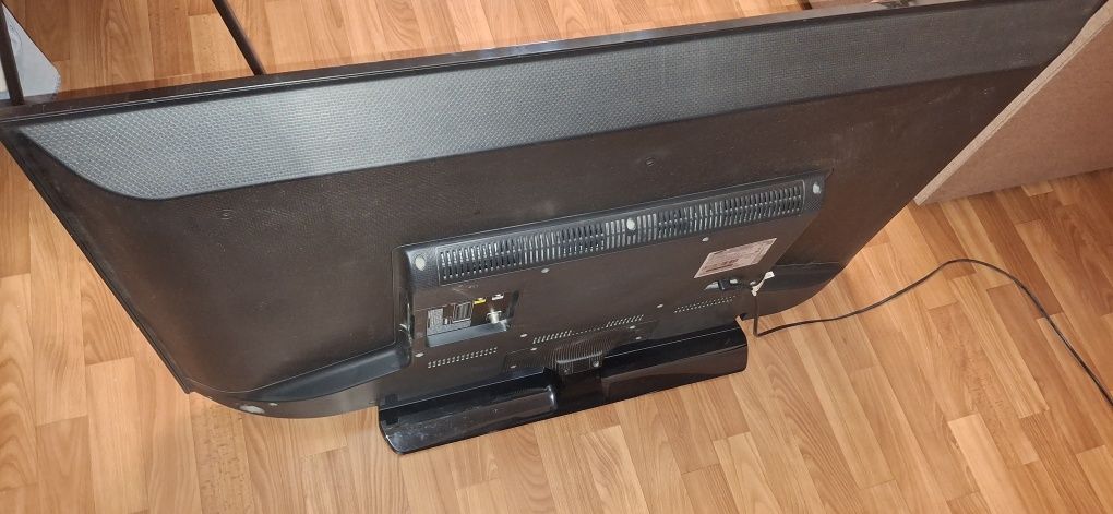 Продам SMART, LED телевизор SAMSUNG UE48H5203AK в отличном состоянии!