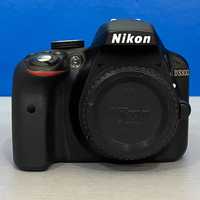 Nikon D3300 (Corpo) - 24.2MP