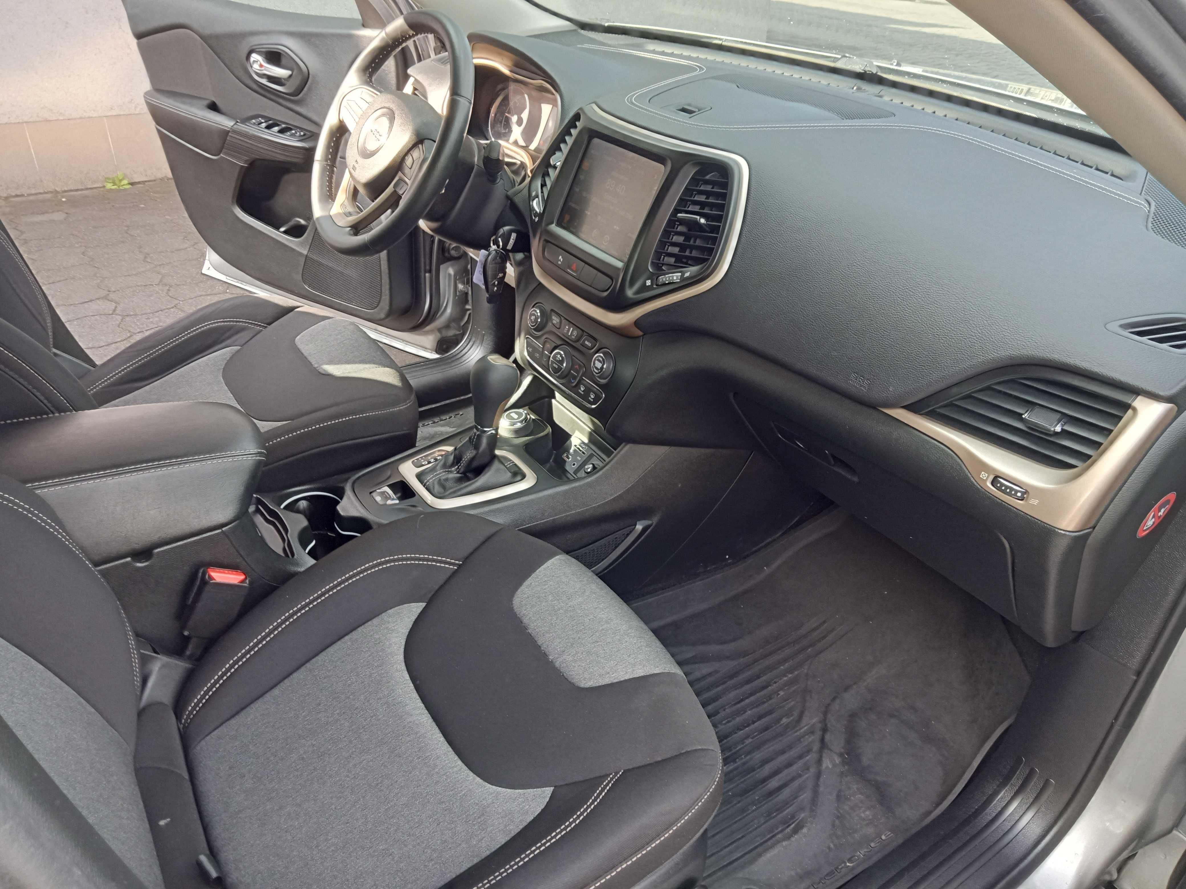 jeep cherokee 2.0 4x4
