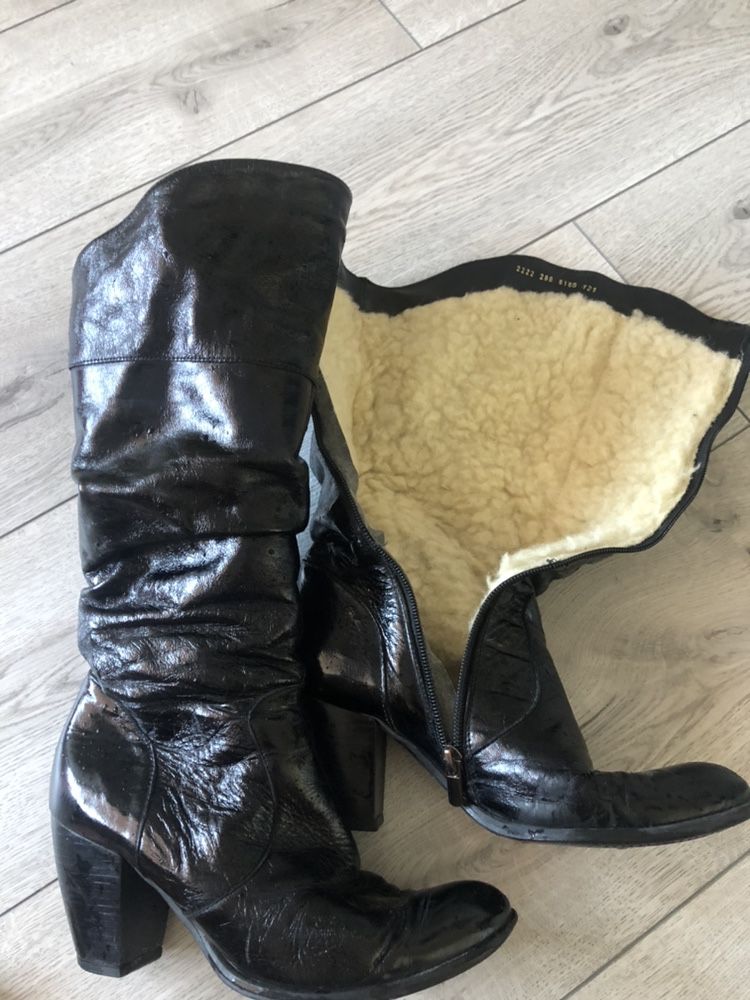 Продам зимние сапоги 37 р.