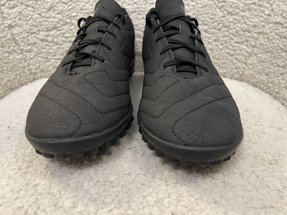 Сороконіжки сороконожки футзалки  кросівки Adidas 44р