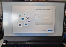 ASUS ROG Strix G15 2022 G513RM-HQ064W