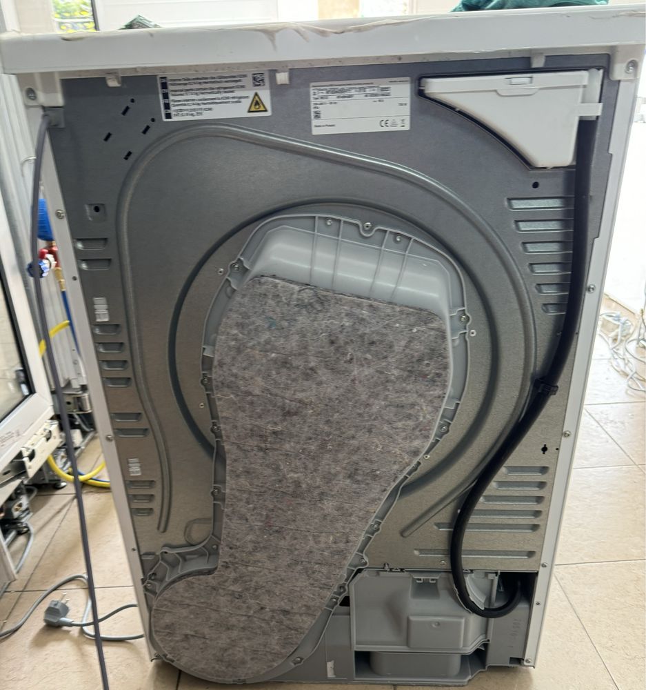 Máquina de Secar Roupa Siemens IQ500  WT45W439EP - 9kg. C/ garantia