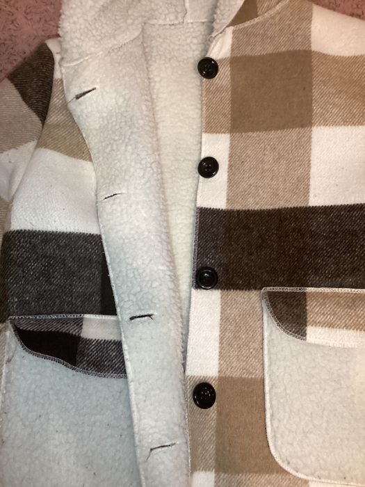 Пальто дитяче на дівчинку