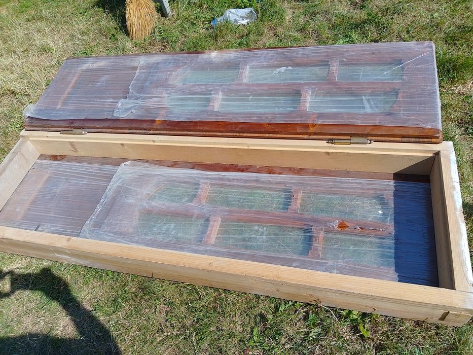 Двері дерев'яні вхідні