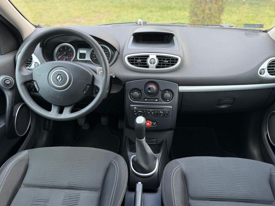Renault Clio 1.5dci zadbane, niski przebieg