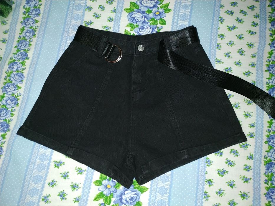 Шорты с высокой талией